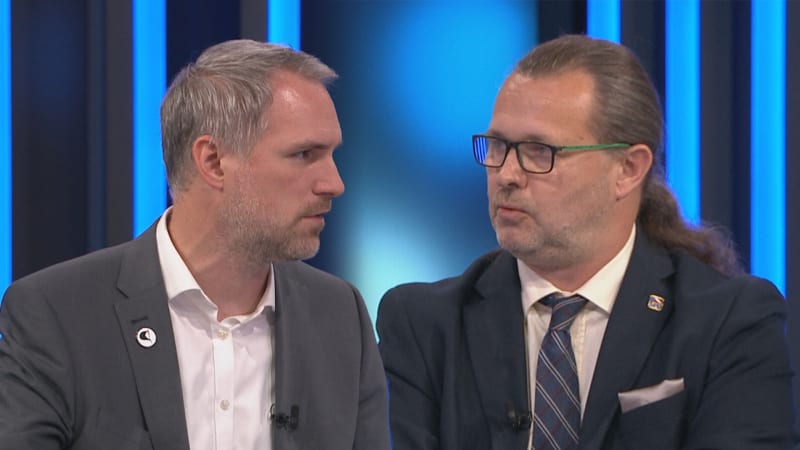 Hřib: Motoristé šíří auru náckovství, Turek je dětinský. Nedělal bych kata, namítá Doležal