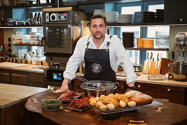 V hlavní roli řízek. Známý šéfkuchař zve na rakousko-českou kuchyni