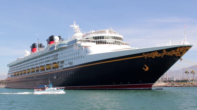 Tragédie na výletní lodi Disney Wonder: Senior spadl do moře. Snahy o záchranu byly marné