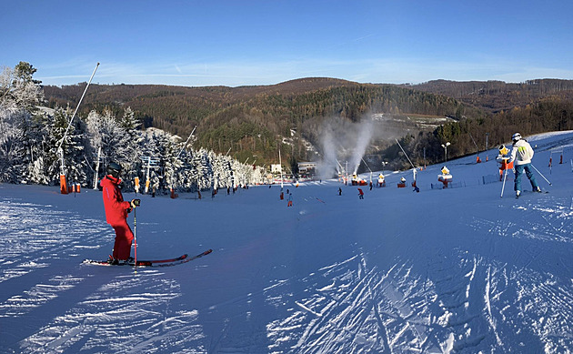 Lyžařská sezona v kraji odstartovala. Jako první se rozjely vleky ve Stupavě