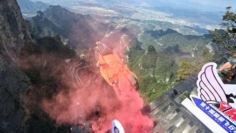 Smrt na ikonické hoře: Wingsuiter narazil do skály. Wallis patřil mezi nejrychlejší na světě