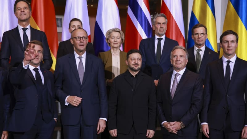 Bezpečnostní záruky pro Ukrajinu: Vyslání vojáků z Evropy, pomoc s armádou i vstup do EU