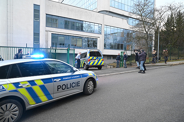 Nemstěte se nám. Zdrcená matka muže obviněného z únosu chlapce promluvila