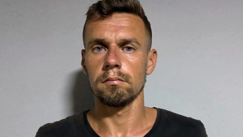 Vypadá dobře, je silný. Otec Jana Darmovzala poprvé promluvil o synově propuštění ve Venezuele