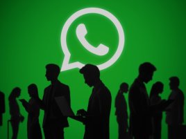 Uživatelé žalují WhatsApp: Soukromé zprávy prý mohli číst zaměstnanci Mety