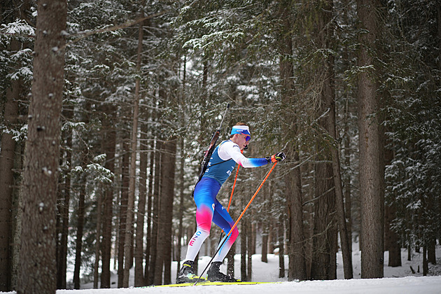 Biatlon na ZOH ONLINE: Muži jedou štafetu, Hák jde do závodu na desátém místě