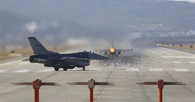 U Aljašky operovaly ruské letouny, Američané reagovali vysláním stíhaček