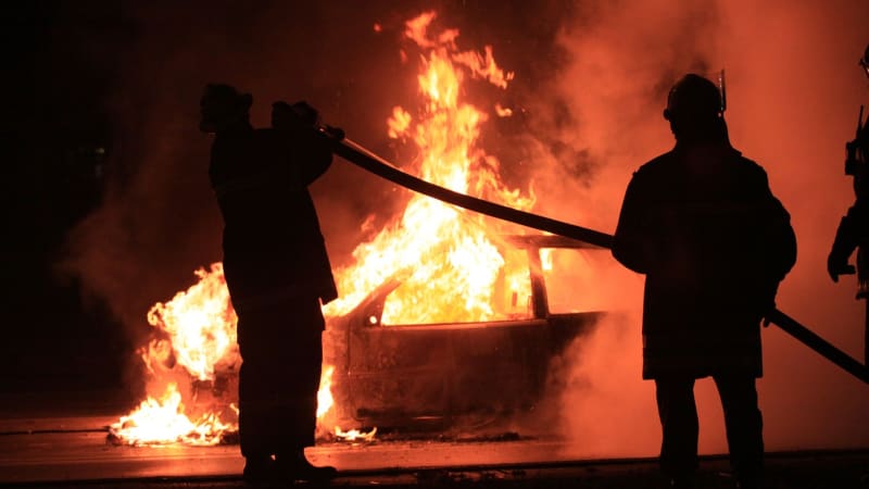 Ruský dron na Ukrajině nejdříve zranil lidi, další pak zaútočil na sanitku. Čtyři mrtví