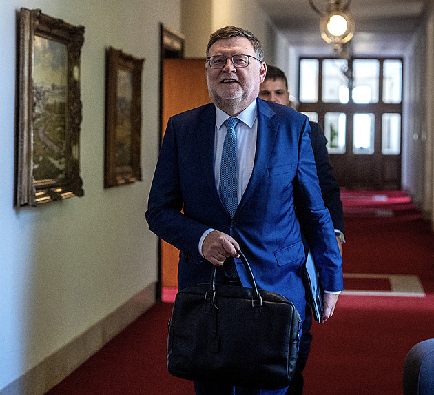 Stanjura se staví na vlastní nohy. Zřídil si novou živnost, do své firmy se nevrací