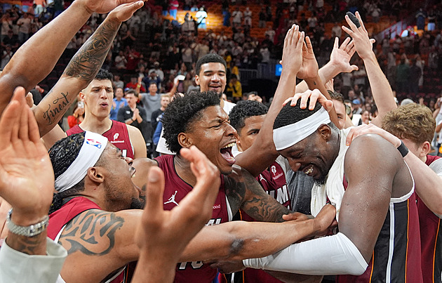 Jak se zrodilo magických 83 bodů: rekord v trestných hodech a překonání legendy