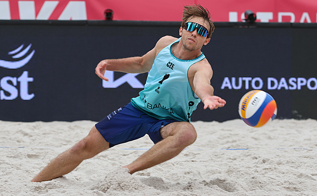 Beachvolejbalisty Šépka s Džavoronoka zastavilo zranění, turnaj v Mexiku nedohráli