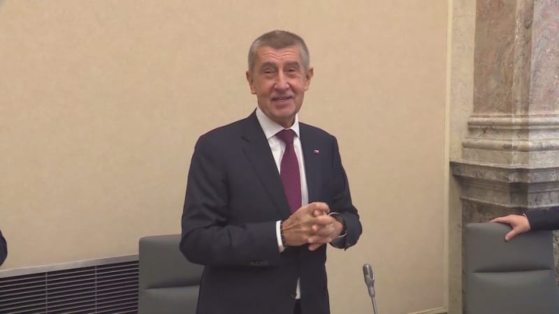 Babiš: Orbán dostal čočku kvůli Zelenskému. S „křičícím“ Trumpem už jsem obranu řešil