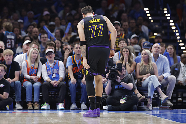 Dončič si kvůli zranění minimálně do konce základní části NBA už nezahraje