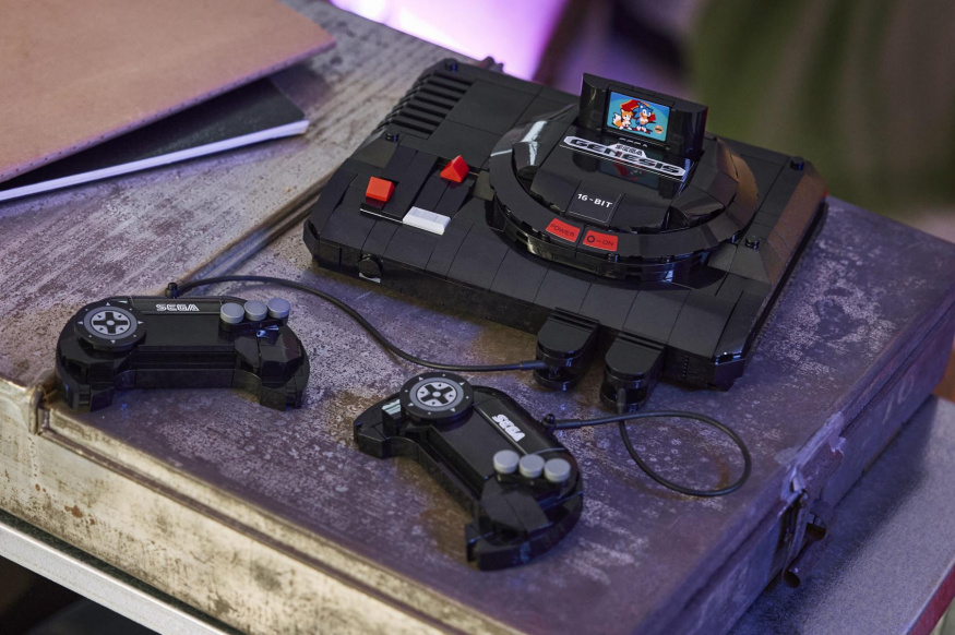 Lego chystá další stavebnici slavné herní konzole. Sběratele zaskočila její cena