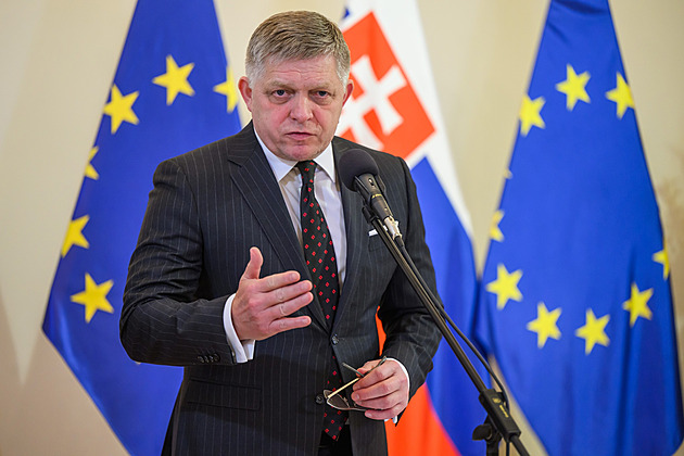 Nevidím problém, platby chodí, odmítá Fico rezoluci europarlamentu k fondům