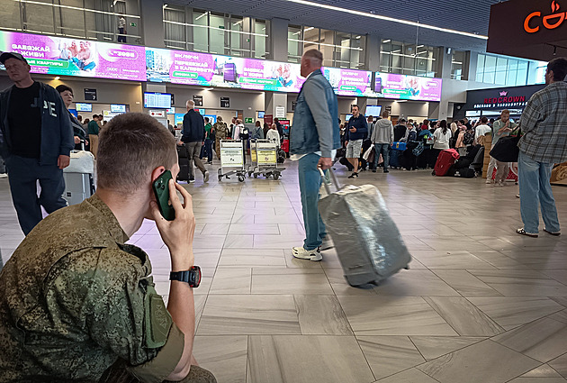 Rusko muselo v srpnu zavřít svá letiště téměř tisíckrát. Ukrajina zvyšuje tlak