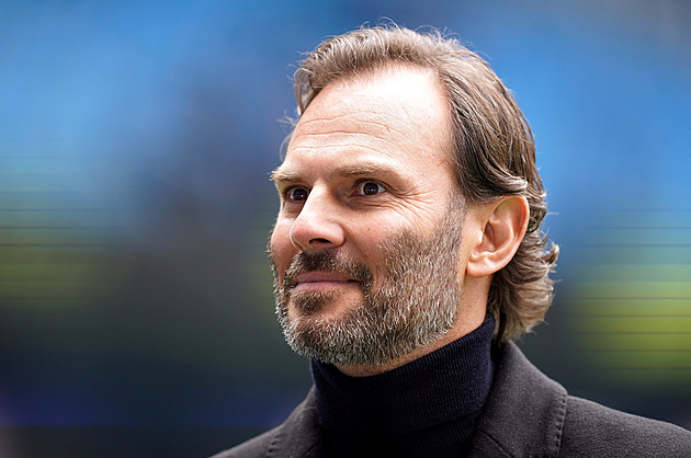 Radost v rodině legendárního fotbalisty. Patrik Berger bude poprvé dědečkem