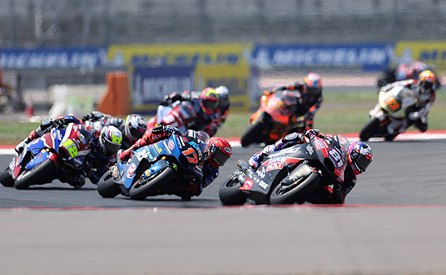 Otrava jídlem a jen sedmé místo pro Salače v Indonésii, Moto3 už má šampiona