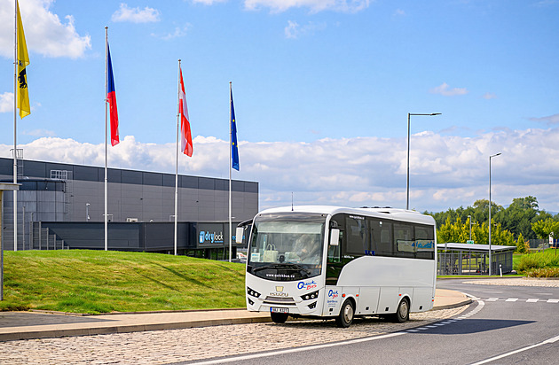 Pouze kmenoví pracovníci, autobusem až domů. Drylock je zaměstnavatelem roku