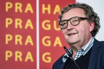 Pokud nebude trojkoalice do listopadu, bude Prahu řídit STAN a SPOLU