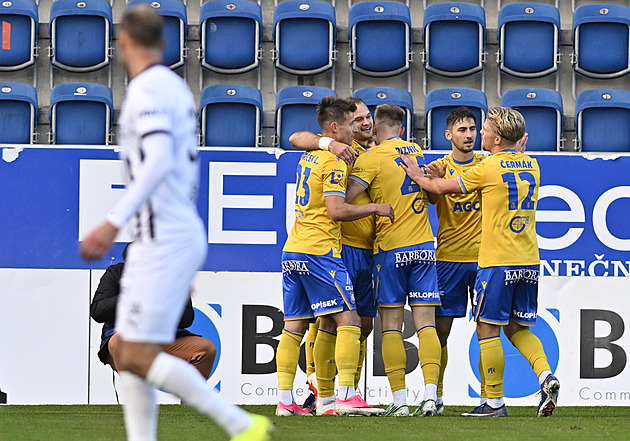 Slovácko - Teplice 1:3, domácí v krizi, výhru hostů řídil Pulkrab